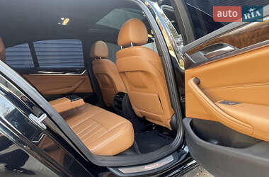Седан BMW 5 Series 2017 в 