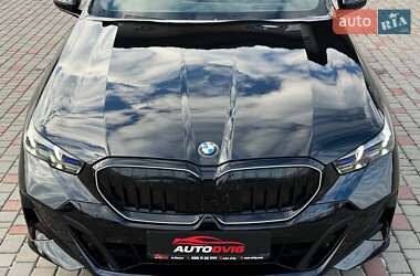 Седан BMW 5 Series 2023 в Луцке