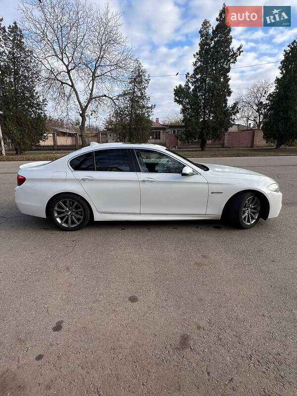 Седан BMW 5 Series 2014 в Кривом Роге