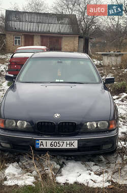 Седан BMW 5 Series 2000 в 