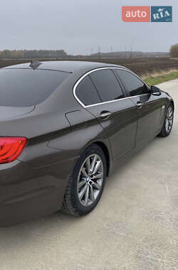 Седан BMW 5 Series 2010 в Монастирищеві