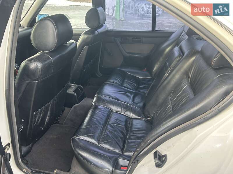 Седан BMW 5 Series 1991 в Львові
