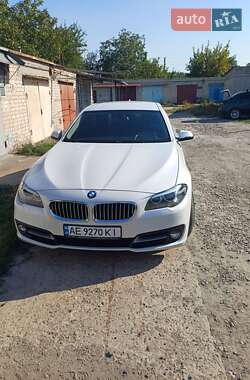 Седан BMW 5 Series 2016 в Дніпрі