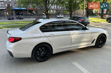 Седан BMW 5 Series 2020 в Ужгороді