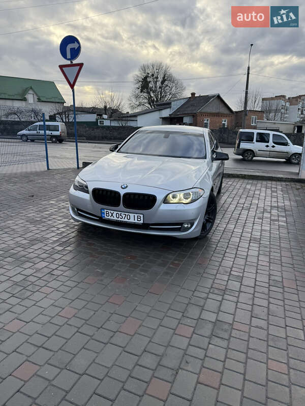 Седан BMW 5 Series 2011 в Хмельницком