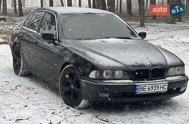 Седан BMW 5 Series 2000 в Миколаєві