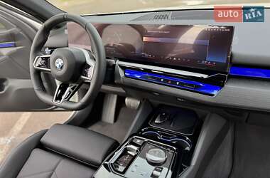 Седан BMW 5 Series 2024 в Києві