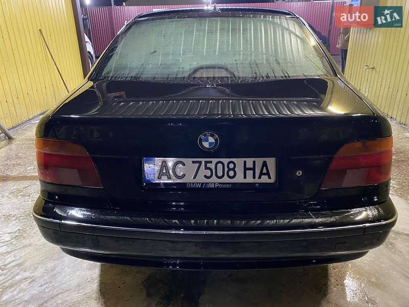 Седан BMW 5 Series 1997 в Володимирі
