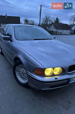 Седан BMW 5 Series 1996 в Львові