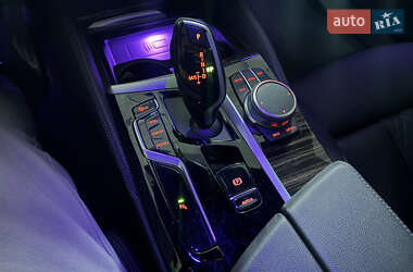 Седан BMW 5 Series 2020 в 
