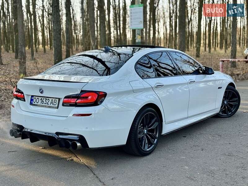 Седан BMW 5 Series 2011 в Одесі