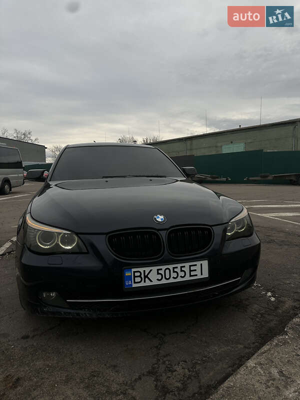 Седан BMW 5 Series 2008 в Березному