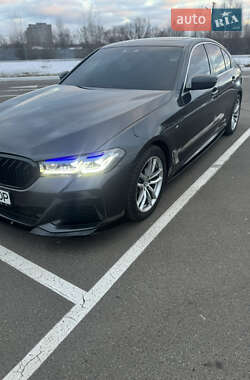 Седан BMW 5 Series 2017 в 