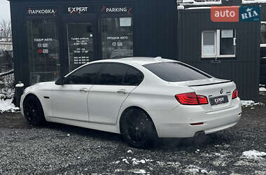 Седан BMW 5 Series 2013 в Львові