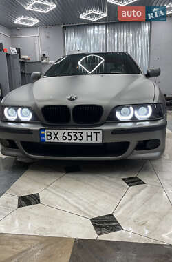 Седан BMW 5 Series 1998 в Волочиську