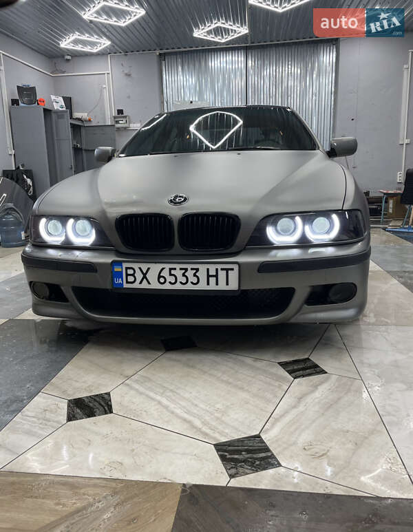 Седан BMW 5 Series 1998 в Хмельницком