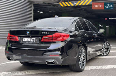 Седан BMW 5 Series 2017 в Киеве