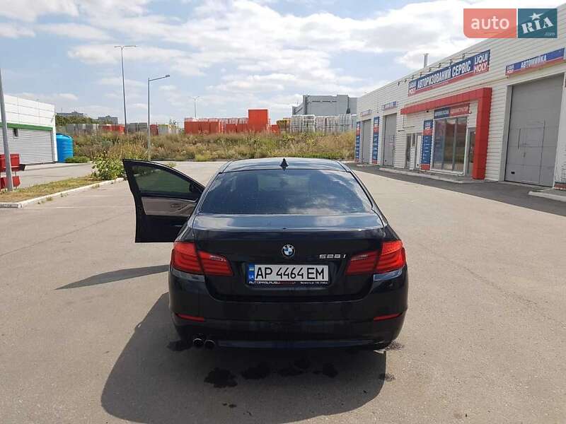 Седан BMW 5 Series 2012 в Запоріжжі