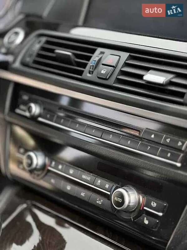 Седан BMW 5 Series 2012 в Запоріжжі