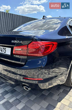 Седан BMW 5 Series 2017 в 