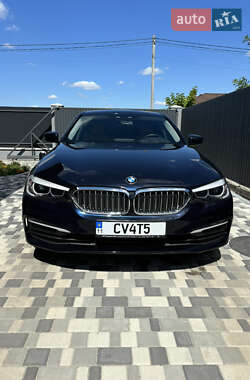 Седан BMW 5 Series 2017 в 