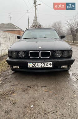 Седан BMW 5 Series 1991 в Харкові