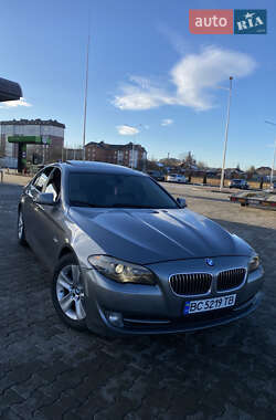 Седан BMW 5 Series 2011 в Стрию