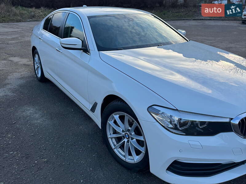 Седан BMW 5 Series 2017 в Львове фото 9 Седан BMW 5 Series 2017 в Львове
