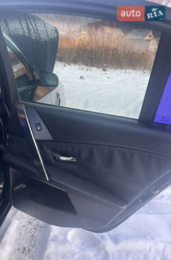 Седан BMW 5 Series 2004 в 