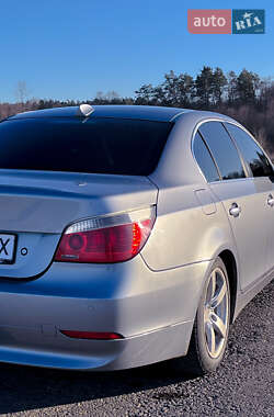 Седан BMW 5 Series 2006 в Великих Мостах