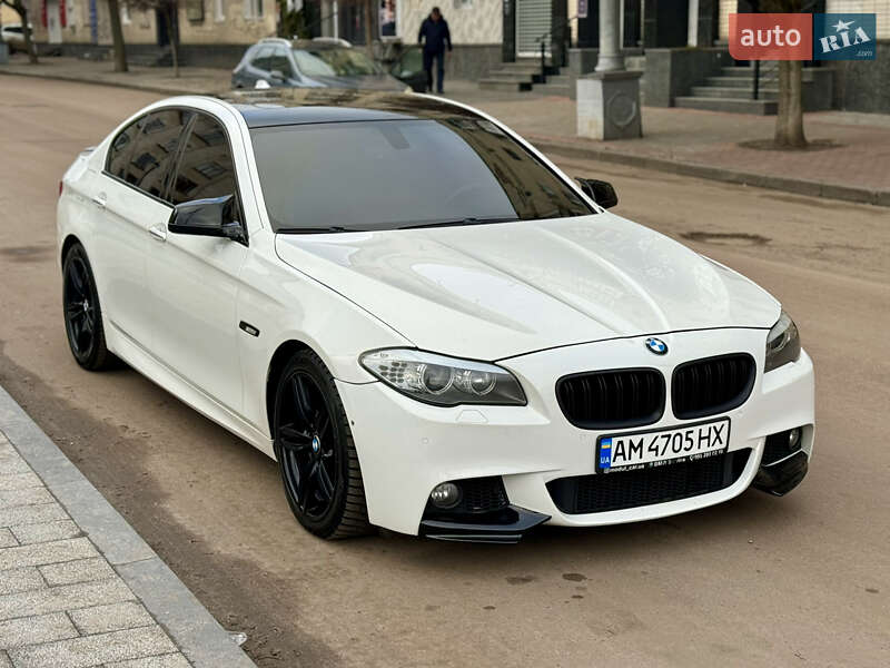 Седан BMW 5 Series 2013 в Житомирі