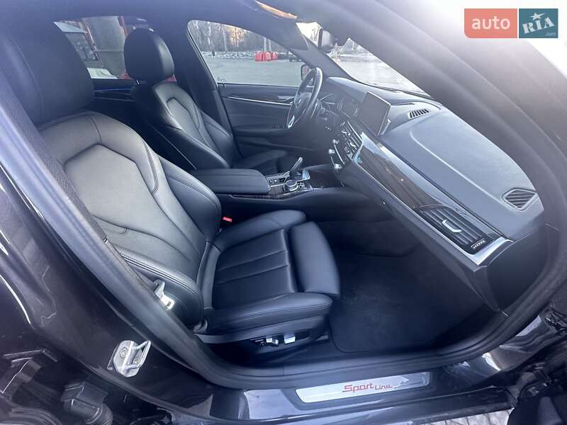 Седан BMW 5 Series 2019 в Полтаві
