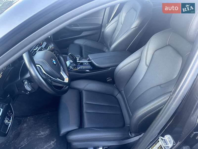 Седан BMW 5 Series 2019 в Полтаві