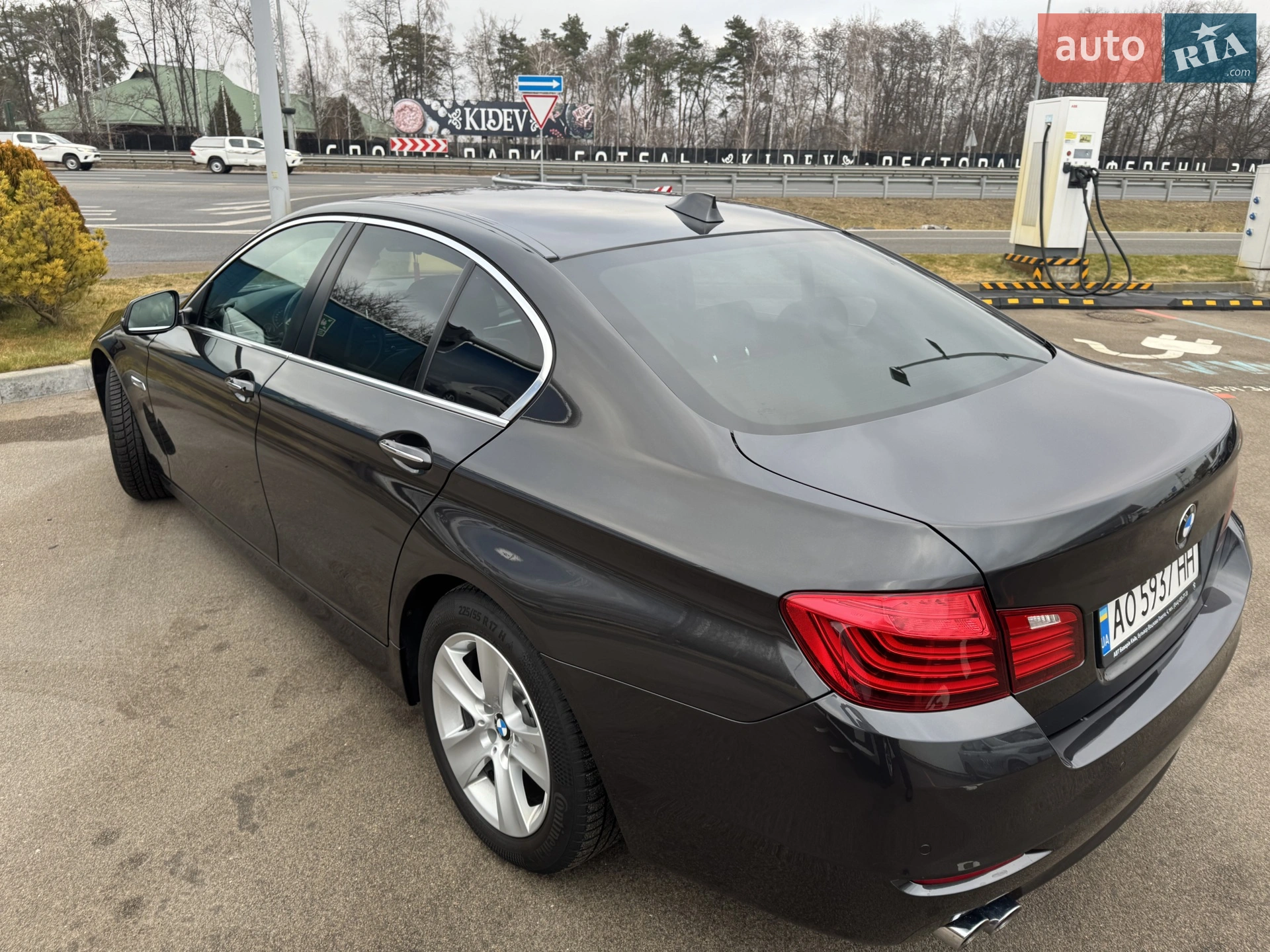 2016 BMW 5er - мініатюра 12