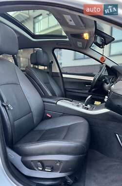 Седан BMW 5 Series 2013 в 