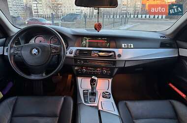Седан BMW 5 Series 2013 в 
