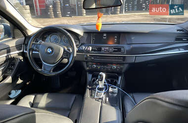 Седан BMW 5 Series 2011 в Хусте