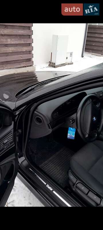 Седан BMW 5 Series 2002 в Киеве фото 6 Седан BMW 5 Series 2002 в Киеве