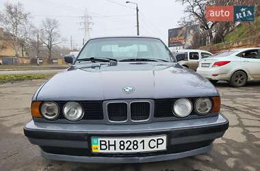 Седан BMW 5 Series 1990 в Одесі