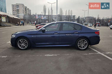 Седан BMW 5 Series 2017 в 
