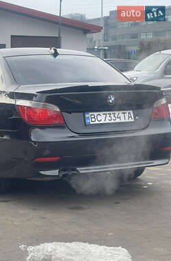 Седан BMW 5 Series 2005 в Львові