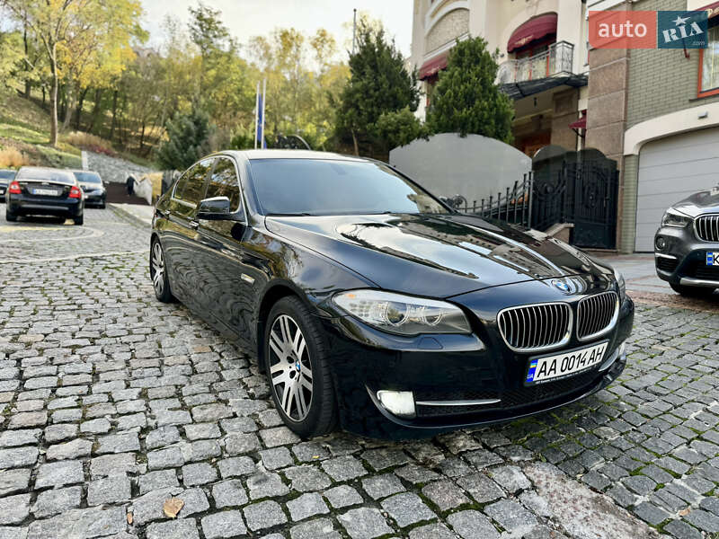 Седан BMW 5 Series 2010 в Киеве