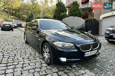 Седан BMW 5 Series 2010 в Киеве