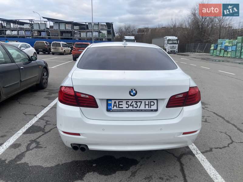 BMW 5 Series 2016