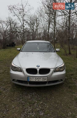 Седан BMW 5 Series 2004 в Дніпрі