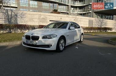 Седан BMW 5 Series 2012 в 