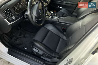 Седан BMW 5 Series 2012 в 