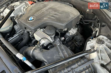 Седан BMW 5 Series 2012 в 