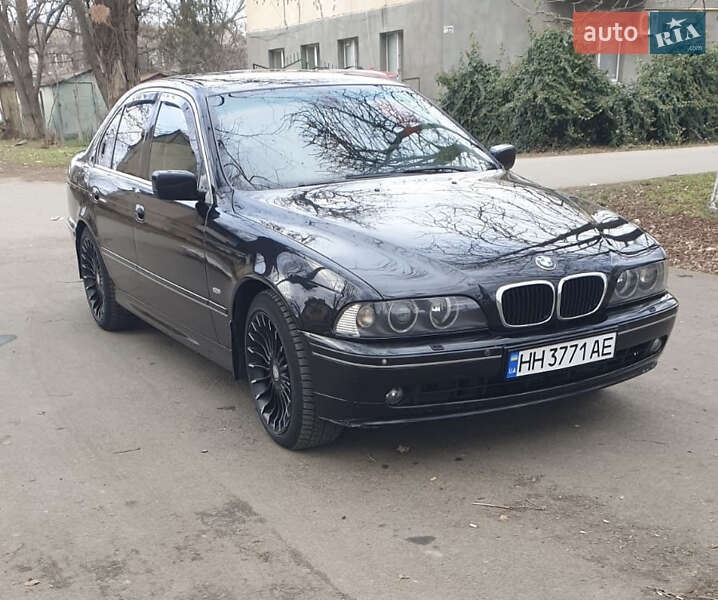 Седан BMW 5 Series 2003 в Біляївці