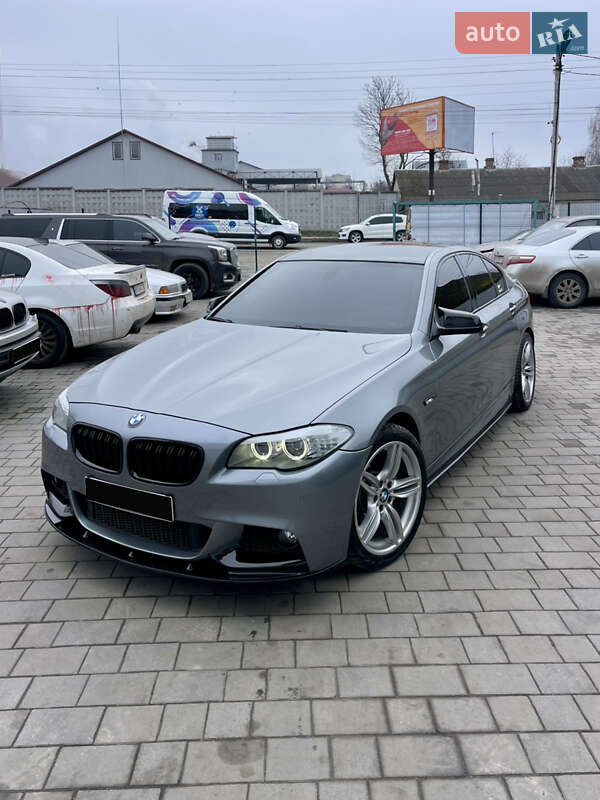Седан BMW 5 Series 2011 в Хмельницькому